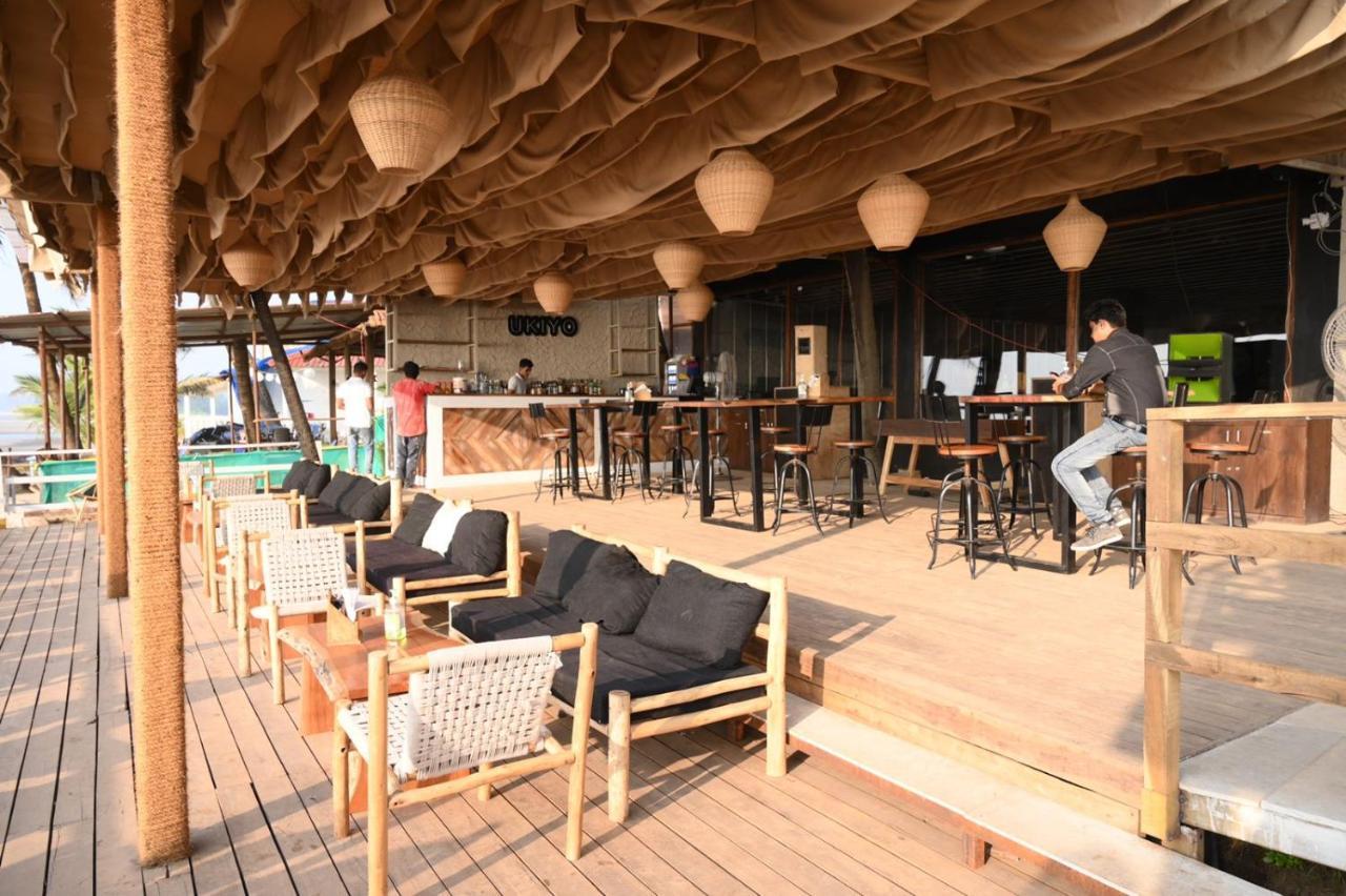 Ukiyo Beach Resort マンドレム エクステリア 写真