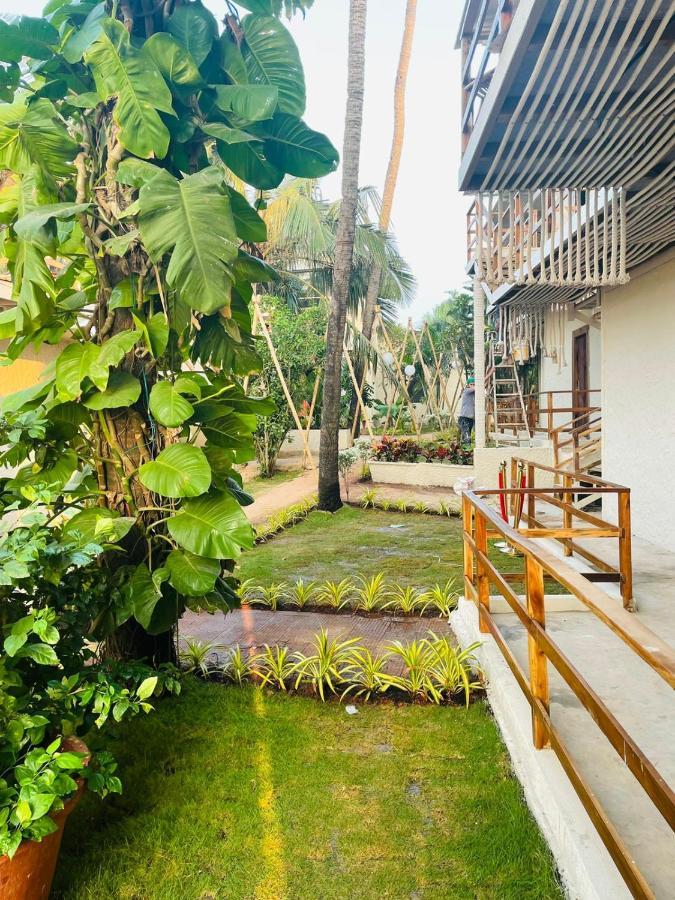 Ukiyo Beach Resort マンドレム エクステリア 写真
