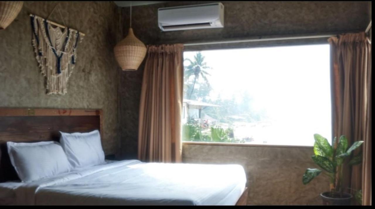 Ukiyo Beach Resort マンドレム エクステリア 写真