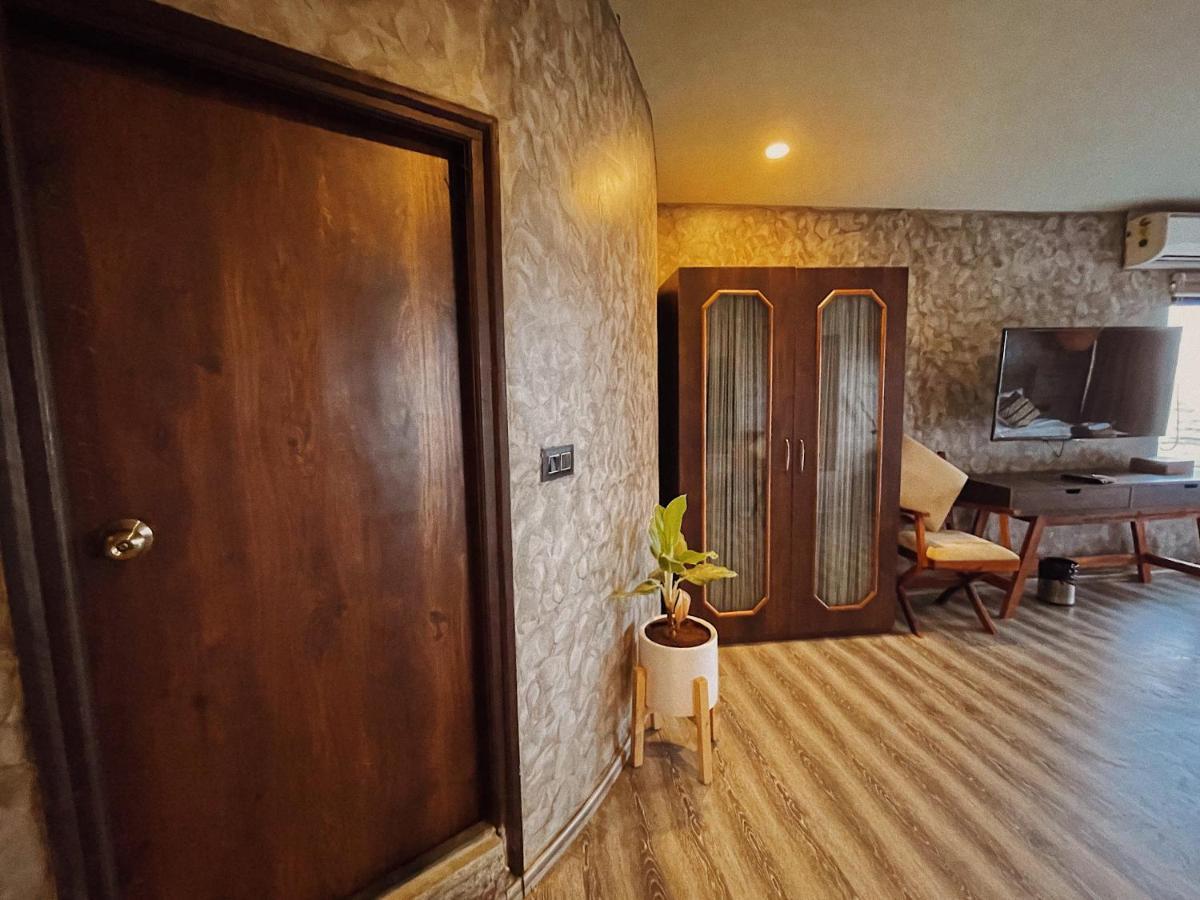 Ukiyo Beach Resort マンドレム エクステリア 写真