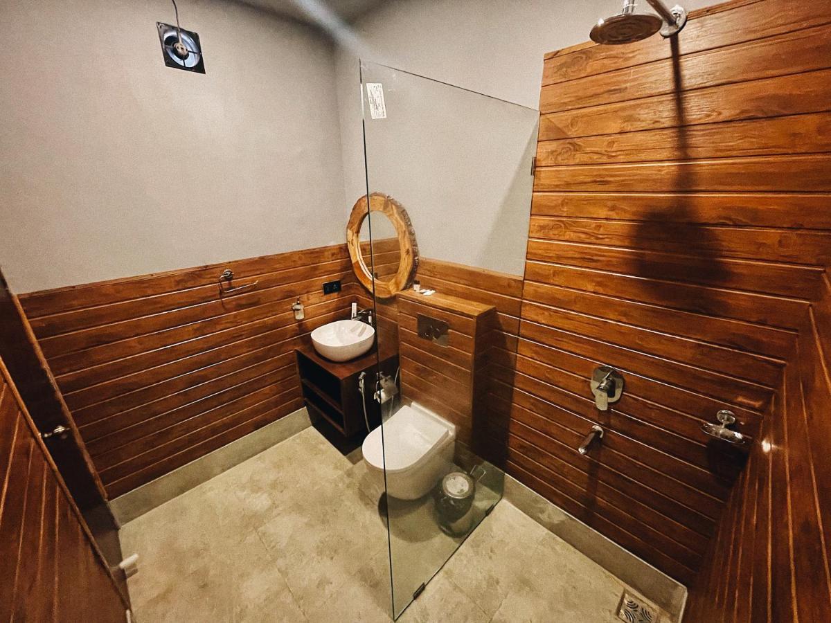 Ukiyo Beach Resort マンドレム エクステリア 写真